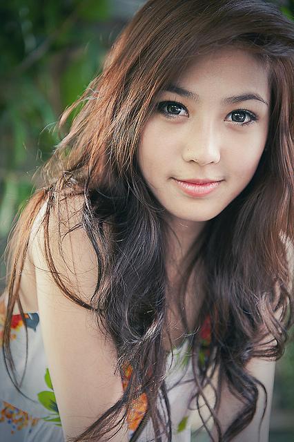 Hübsche Asia Frau mit tollen Augen