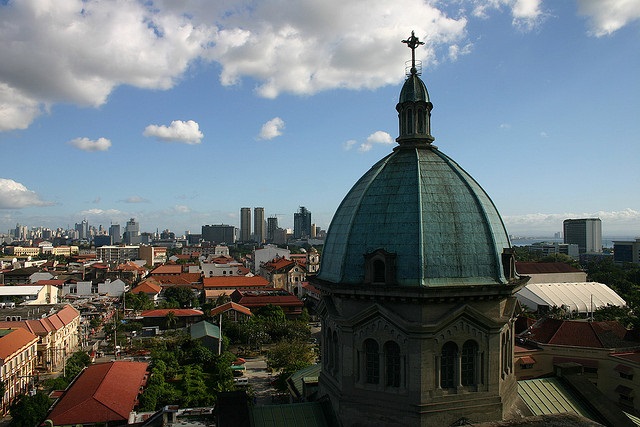 Die philippinische Hauptstadt Manila von der Kathedrale von Manila aus gesehen